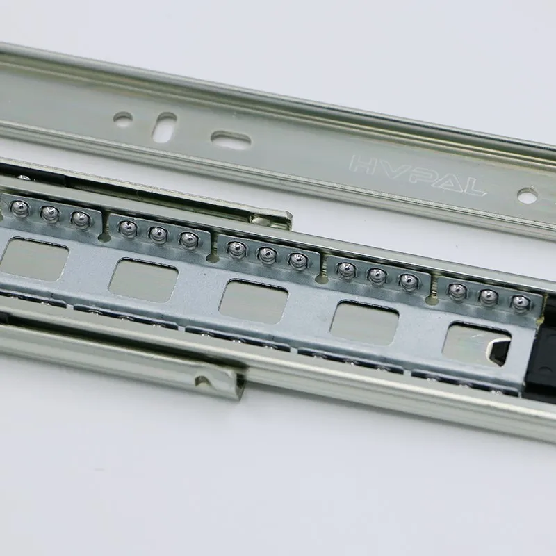 Heavy-Duty 3-Section Self-Locking Ball Bearing Slides Heavy-Duty 3-Section Self-Locking Ball Bearing Slides